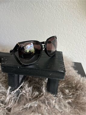 Gucci Bamboo Black Women's Sunglasses with Black Gradient Lenses Authentic